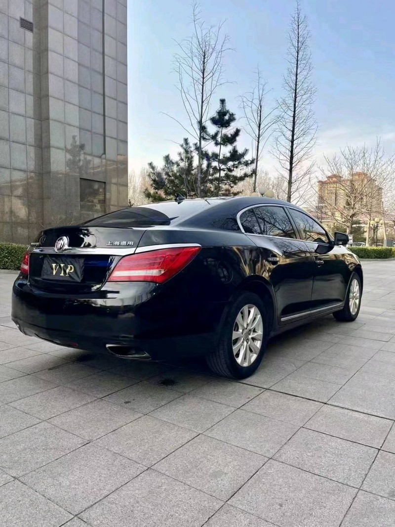 烟台15年别克君越6