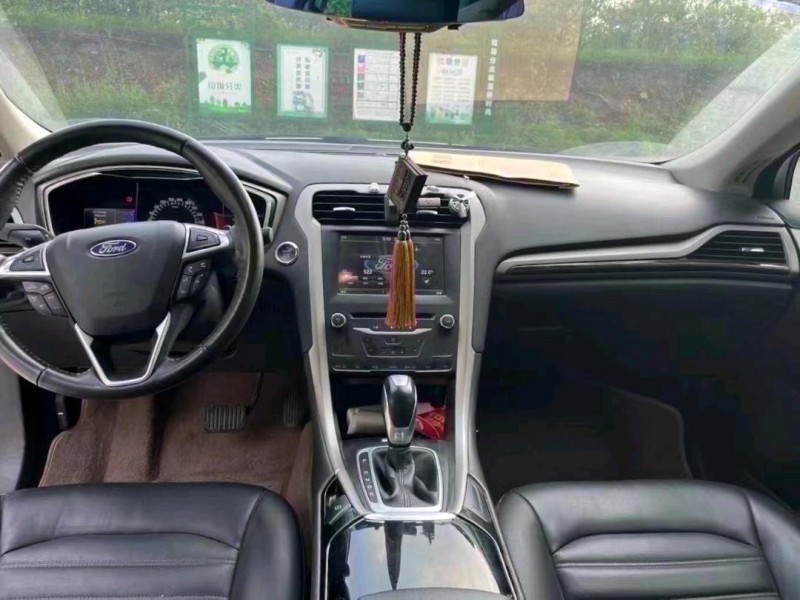 青岛14年福特蒙迪欧4