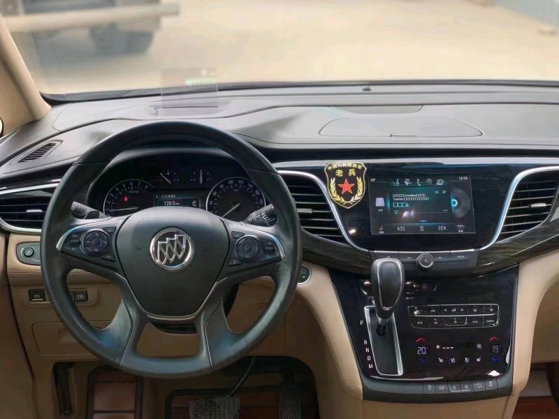 宜春18年别克GL88