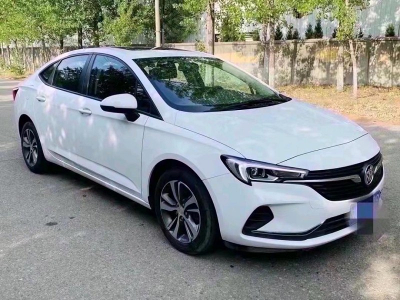 青岛21年别克威朗2