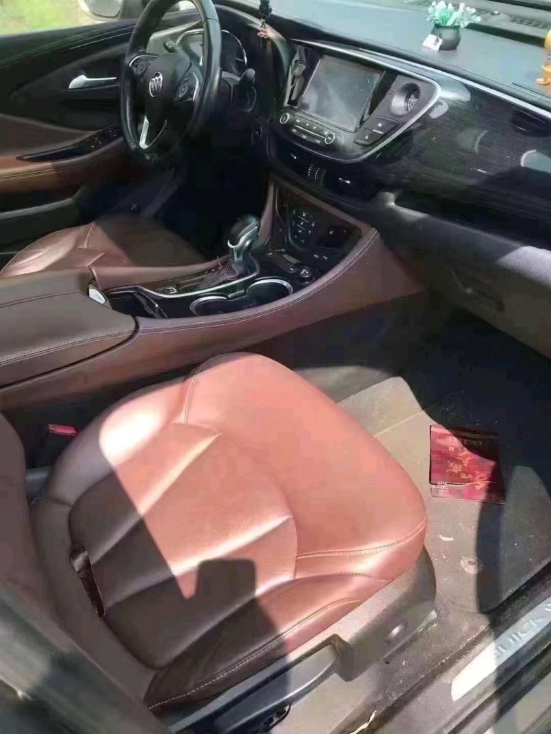 宜春18年别克昂科威6