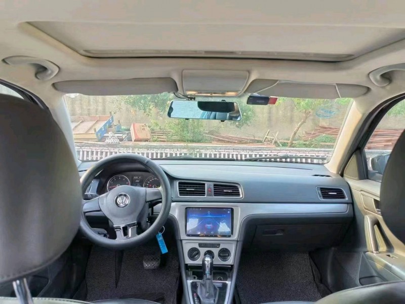 北京13年大众朗逸5