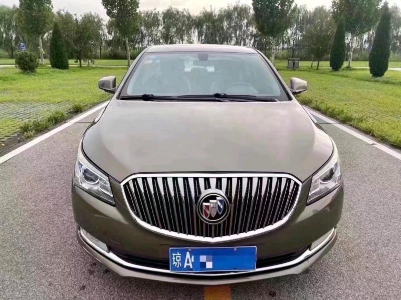 枣庄15年别克君越1