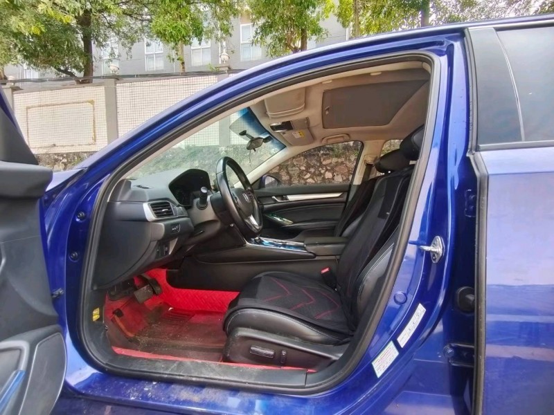 广州18年本田雅阁7