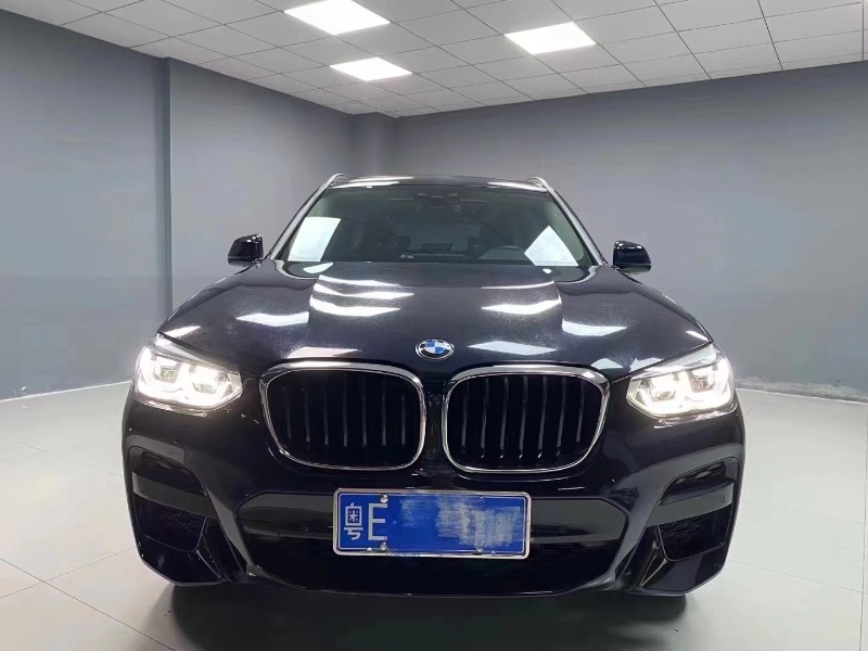 成都21年宝马X32