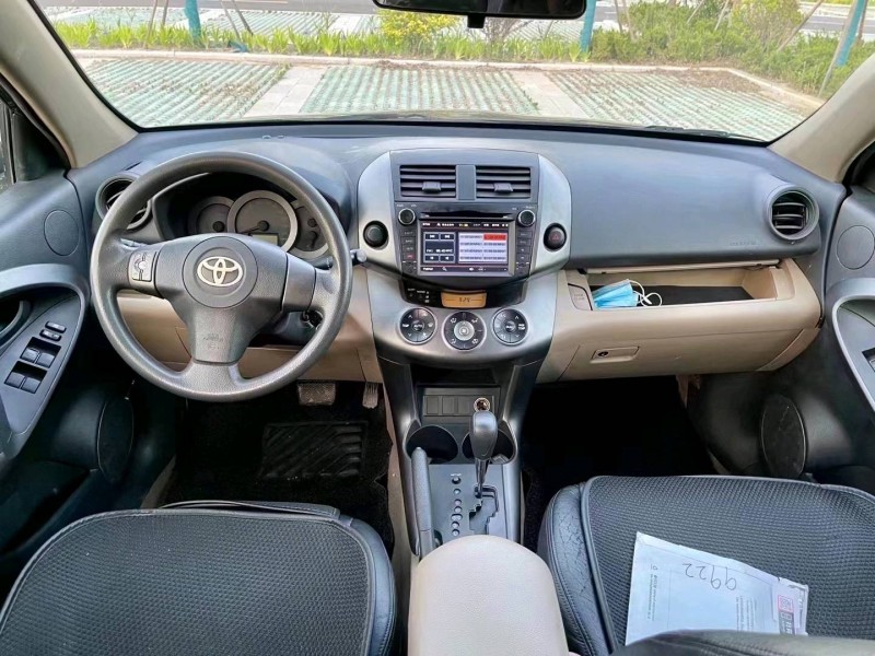 枣庄12年丰田RAV46