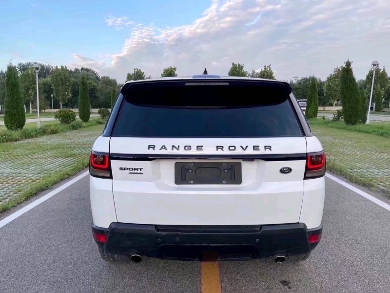 枣庄17年路虎揽胜运动1