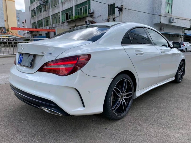中山18年奔驰CLA5