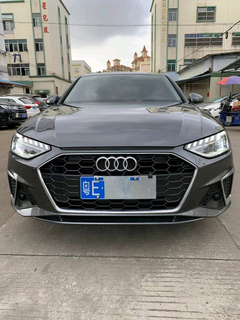 中山21年奧迪A4L1