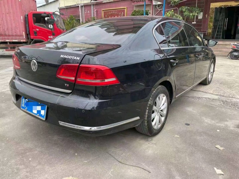 广州14年大众迈腾9