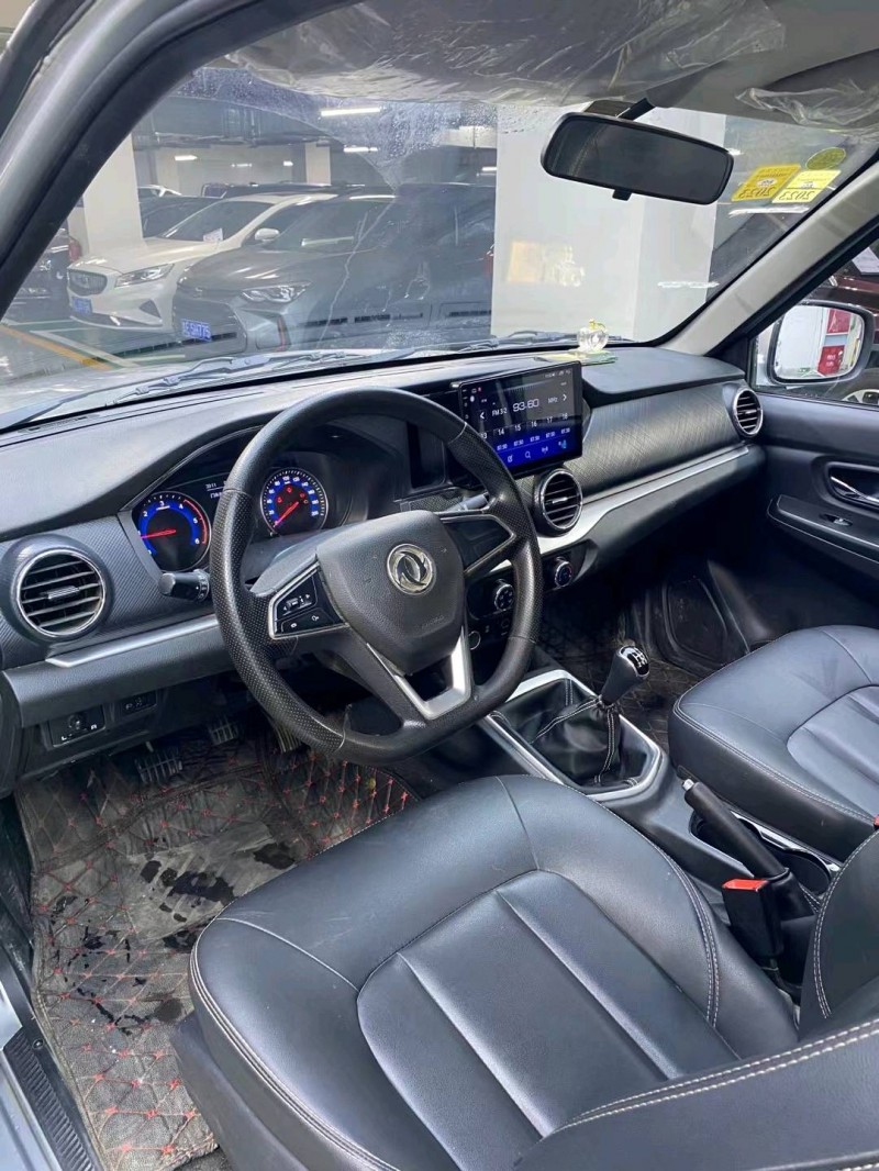 成都21年东风皮卡8