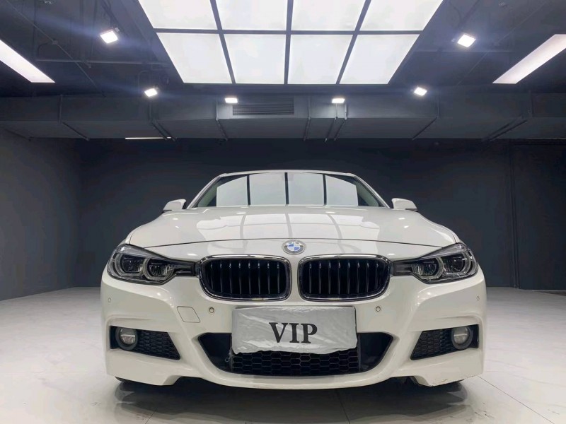 成都18年宝马3系1