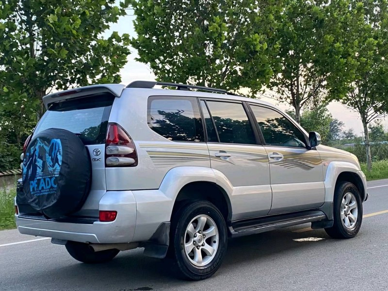 徐州09年丰田普拉多8