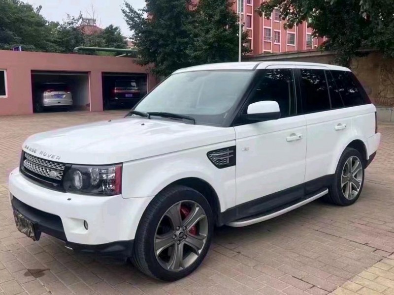 青岛13年路虎揽胜运动4