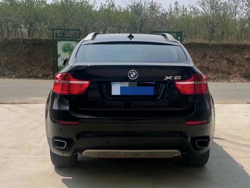 青岛12年宝马X66