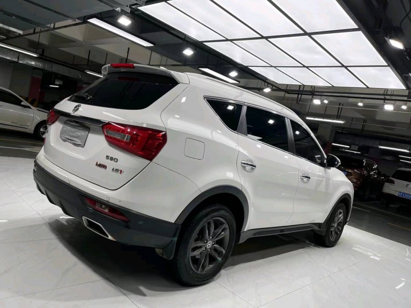 成都21年东风风光8