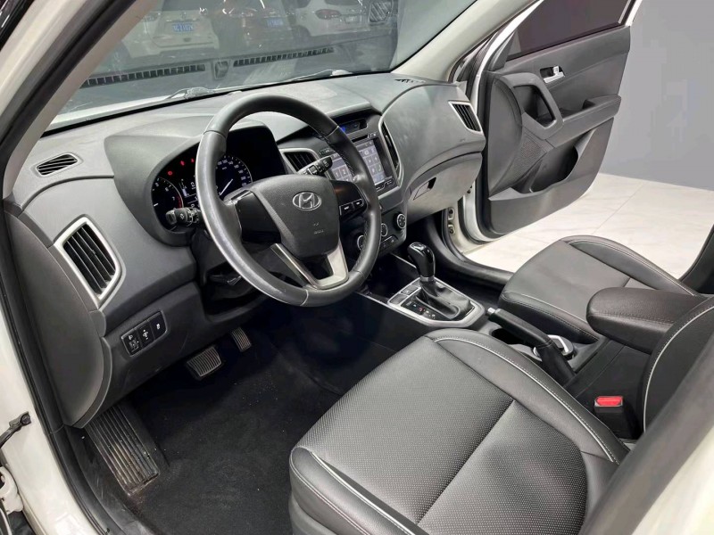 成都16年现代ix254