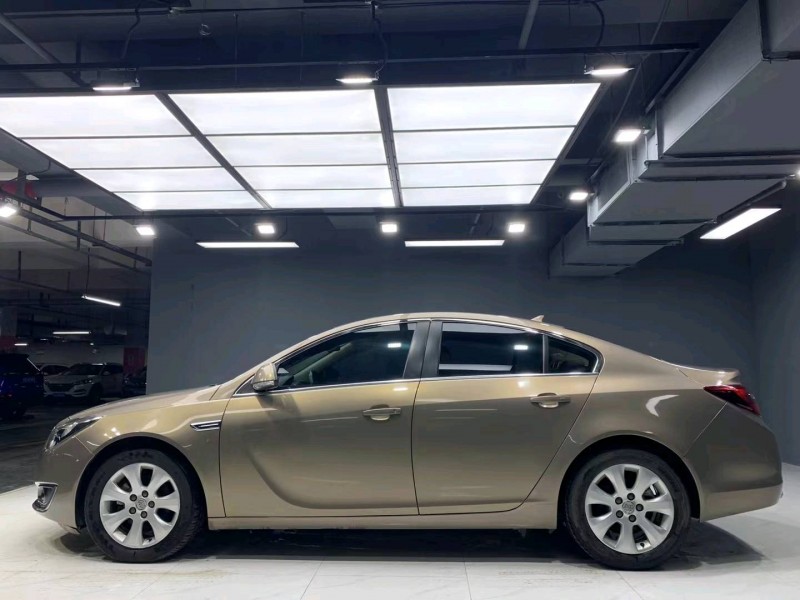 成都14年别克君威7