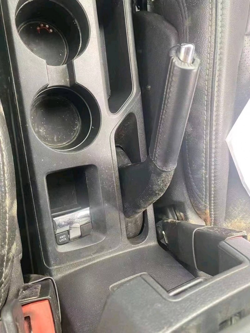 煙臺15年Jeep指南者5