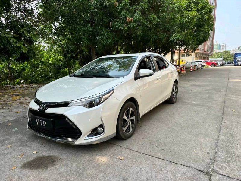 北京17年丰田雷凌3