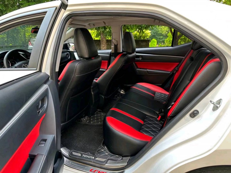 北京17年丰田雷凌6