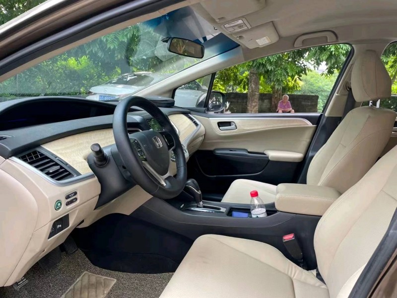 北京14年本田杰德4