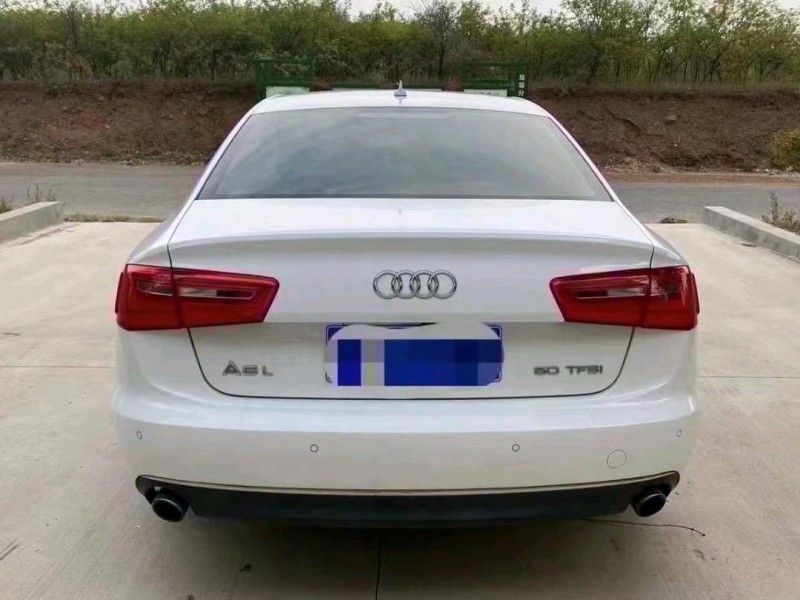 青島15年奧迪A6L1