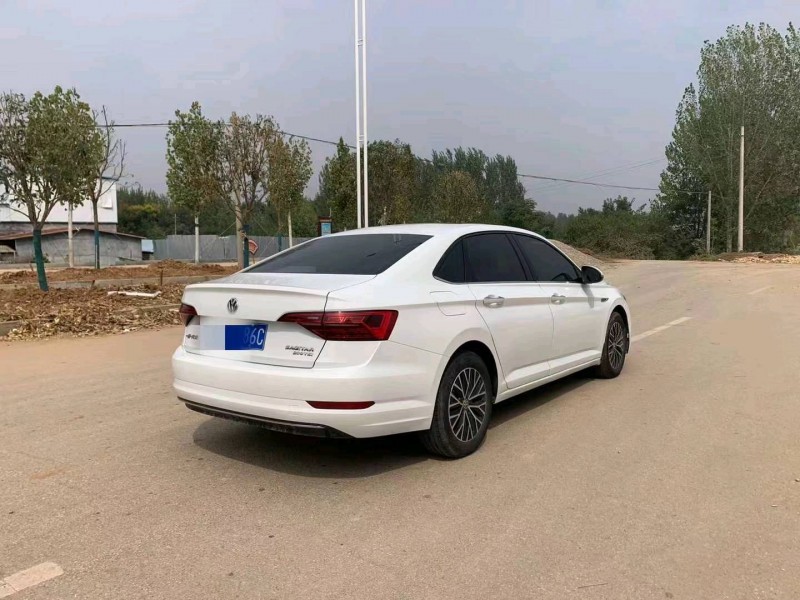 济宁20年大众速腾7