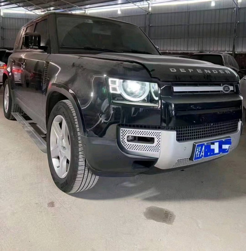 广州21年路虎卫士1