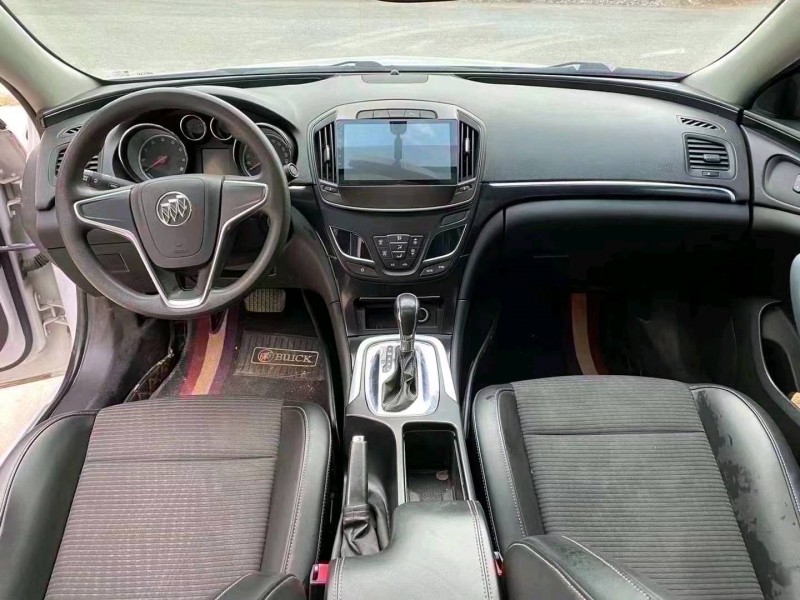 青岛16年别克君威3