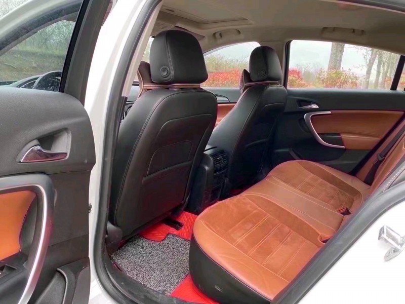 青岛17年别克君威5