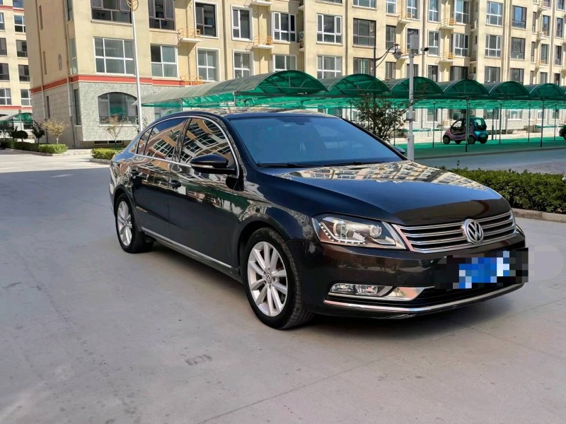 保定12年大众迈腾2