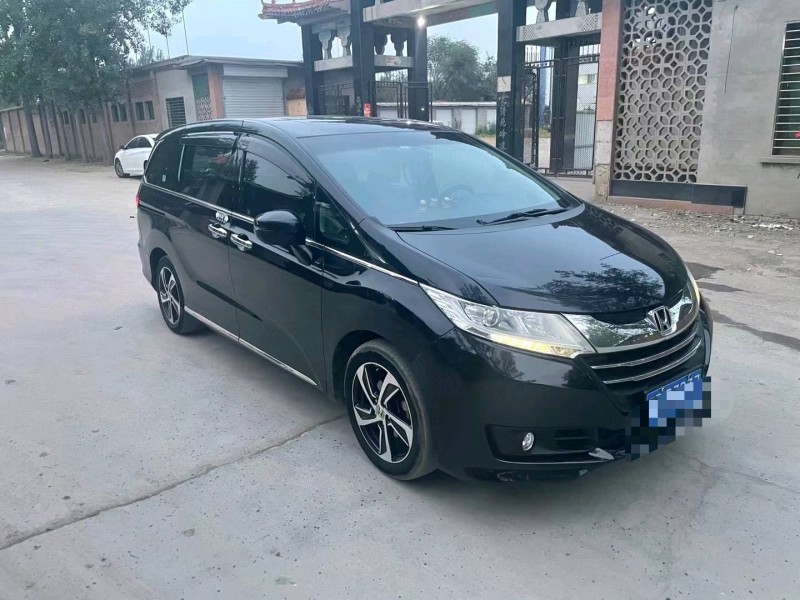 保定16年本田奥德赛2