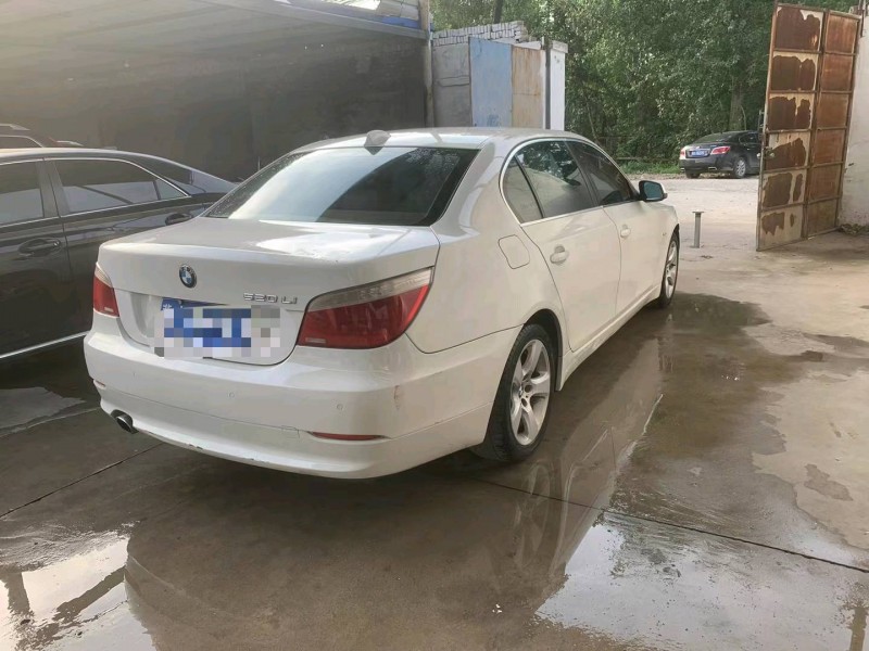 保定09年宝马5系1