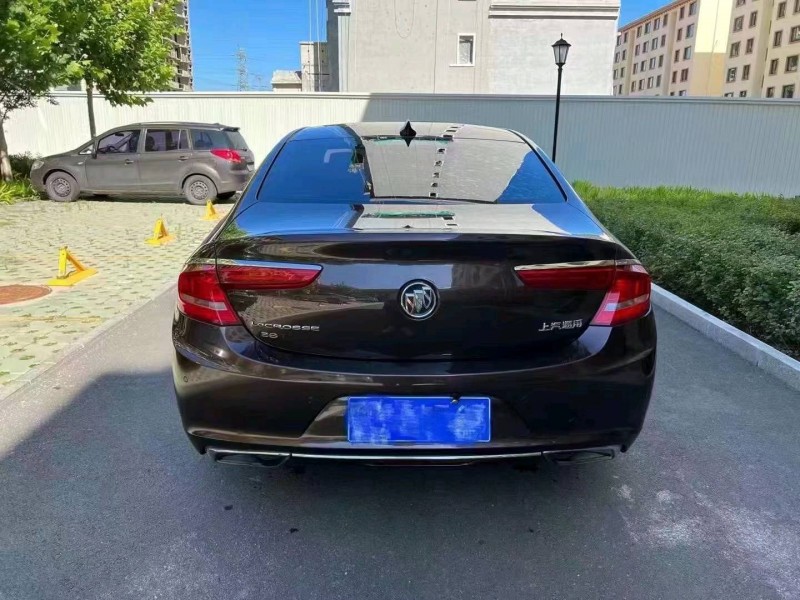 邯郸16年别克君越3