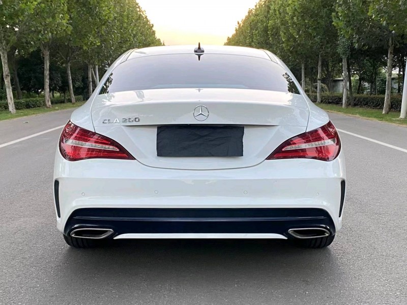 徐州16年奔驰CLA1