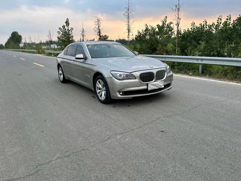 徐州11年宝马7系7