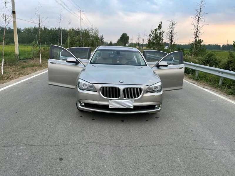 徐州11年宝马7系2