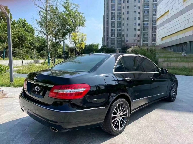 东营10年奔驰E5