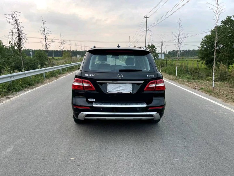 徐州13年奔驰ML9