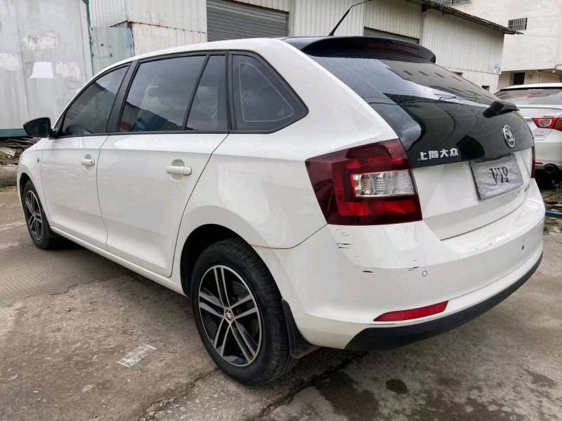 广州15年斯柯达昕锐6