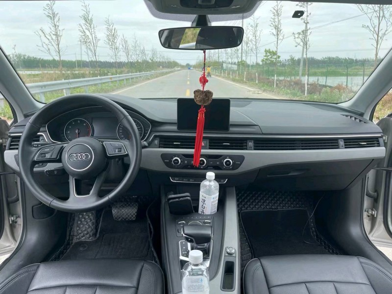 徐州17年奥迪A4L7