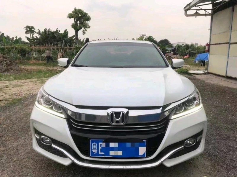 广州18年本田雅阁1