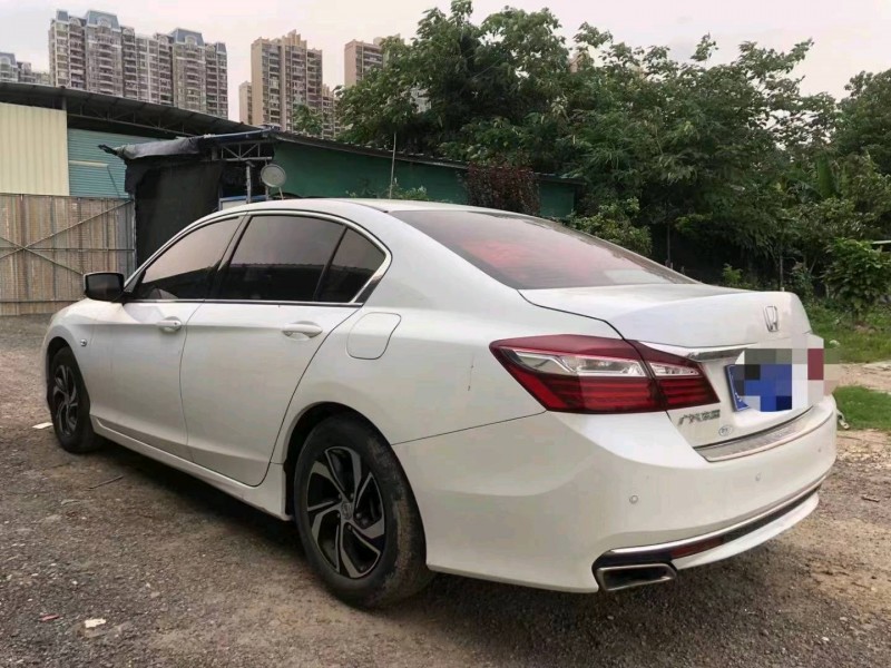 广州18年本田雅阁8