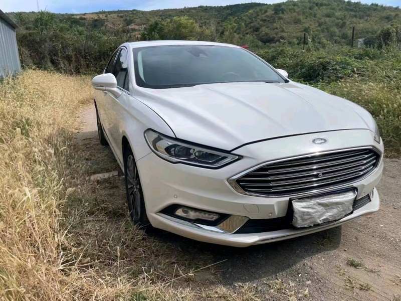 邯郸17年本田雅阁3