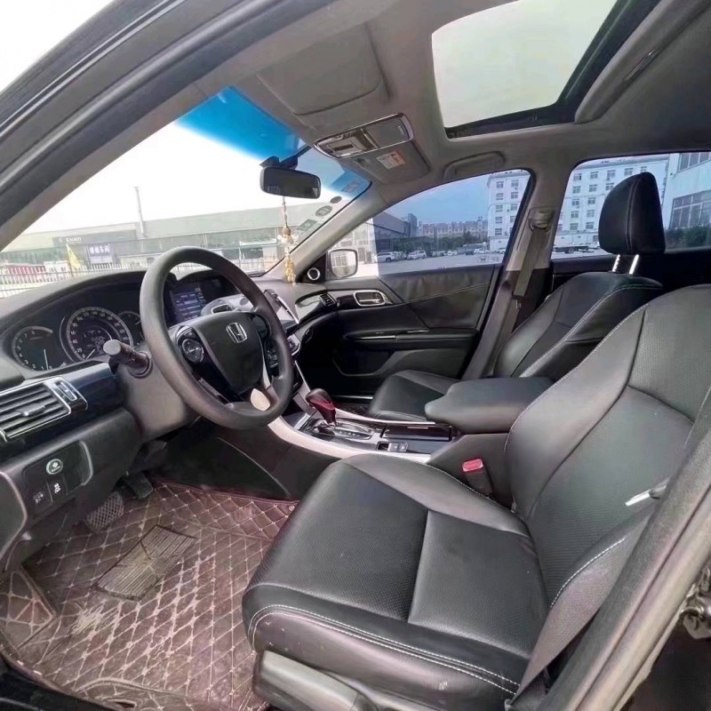北京17年本田雅阁4