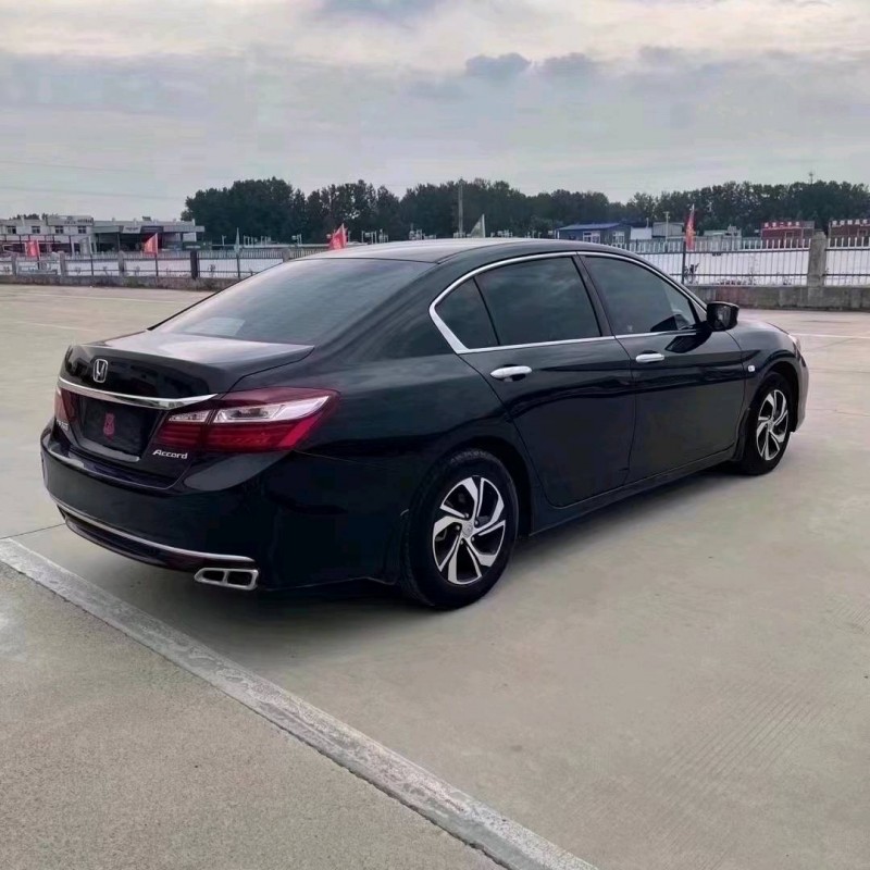 北京17年本田雅阁3