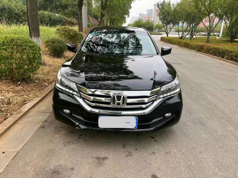 北京16年本田雅阁1