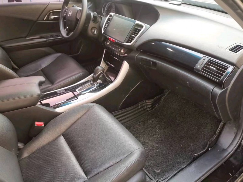 徐州16年本田雅阁4