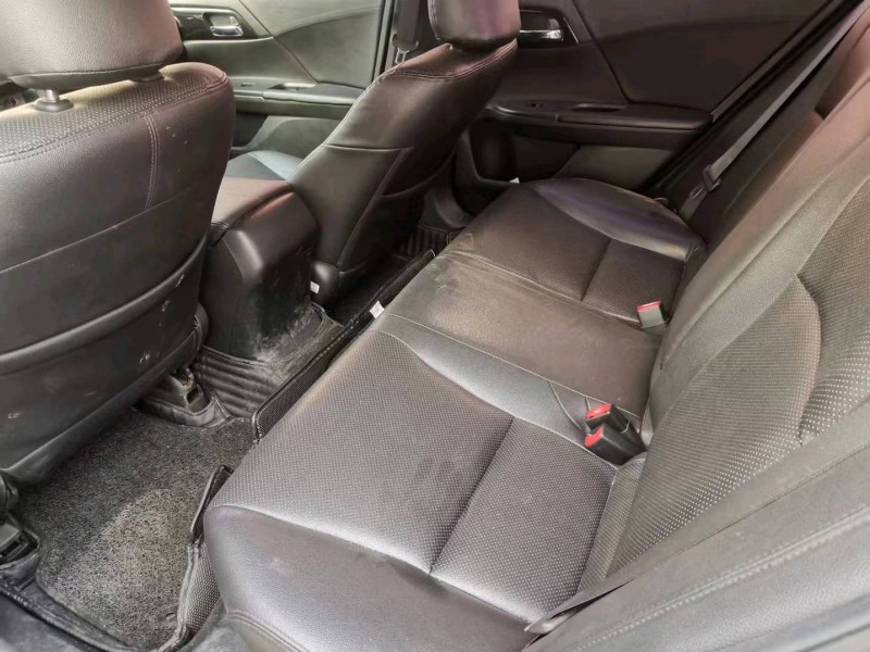 徐州16年本田雅阁2